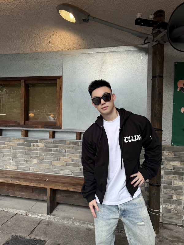 모델 착용샷