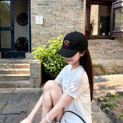 폴앤샤크는 이탈리아 고급 캐주