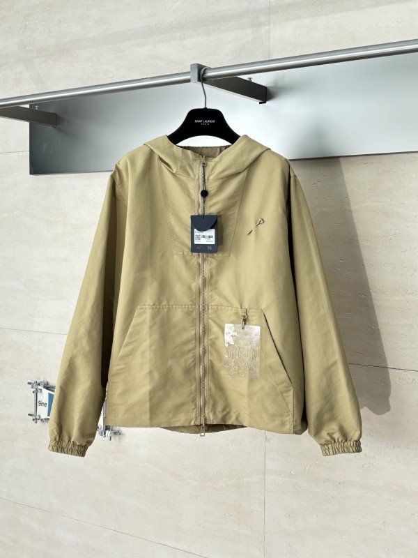 루이비통 FW23 모노그램 나일론