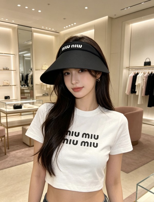 미우미우 심리스 오픈톱 햇 신버