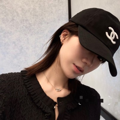 샤넬 26A 초가을 신상 야구모자