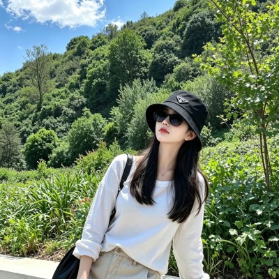 프라다 신상품 클래식 버전 11