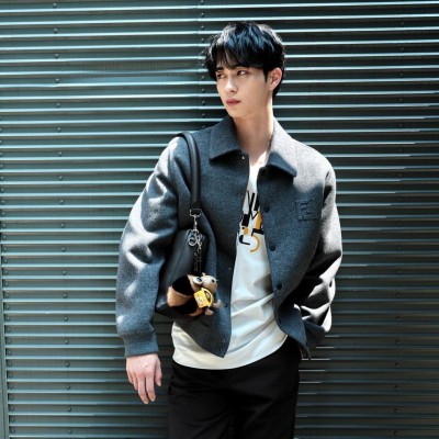스타 착용 동일 제품
